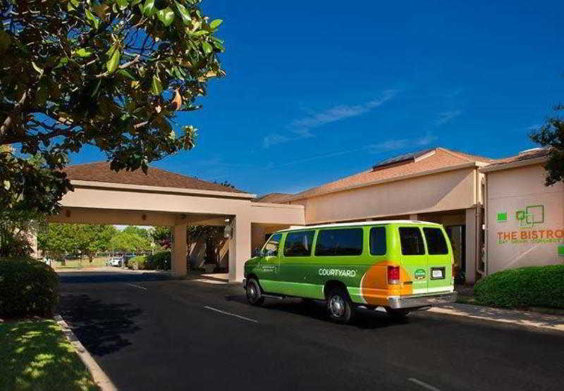 Courtyard By Marriott Memphis Airport Hotel Bagian luar foto