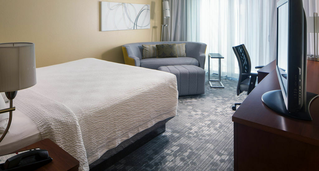 Courtyard By Marriott Memphis Airport Hotel Bagian luar foto